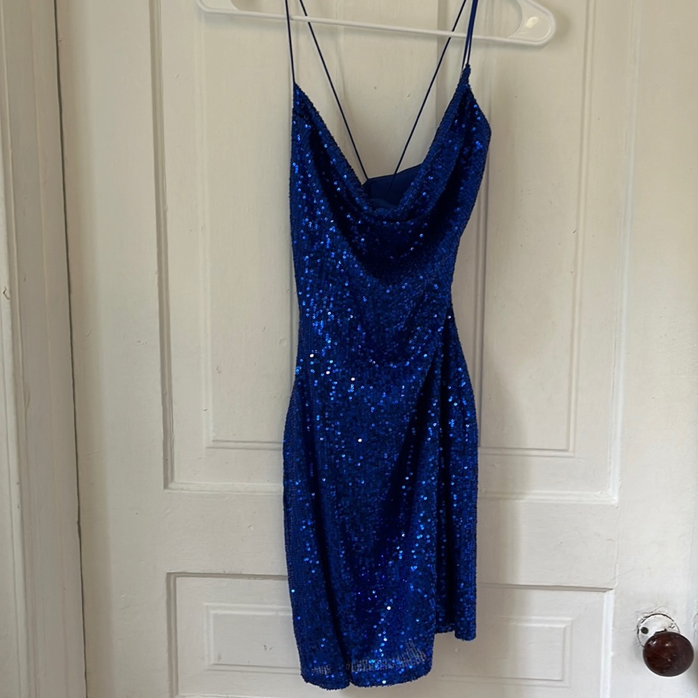 Windsor Homecoming Dress.  Blue Sequin. NWT
